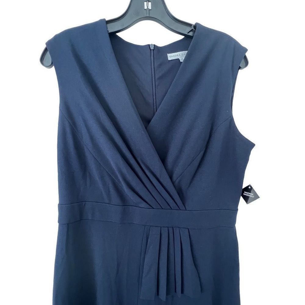 NWT Sandra Darren Cap Sleeve Crepe Jumpsuit with detail at waist